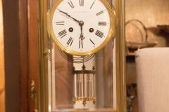 Orologio da tavolo con pendolo a mercurio / Table Clock With Mercury Pendulum